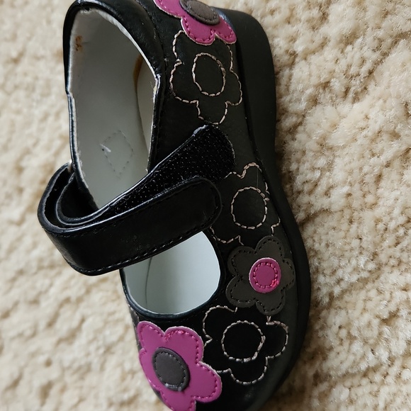 NWT Nina Chica Mary Jane Toddler Shoe Size 5M - Picture 6 of 11